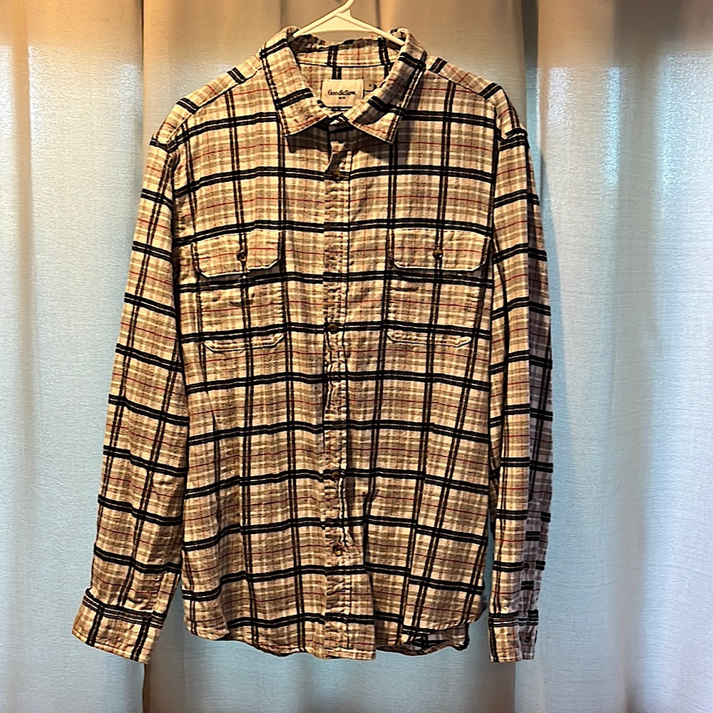 Men’s flannel shirt